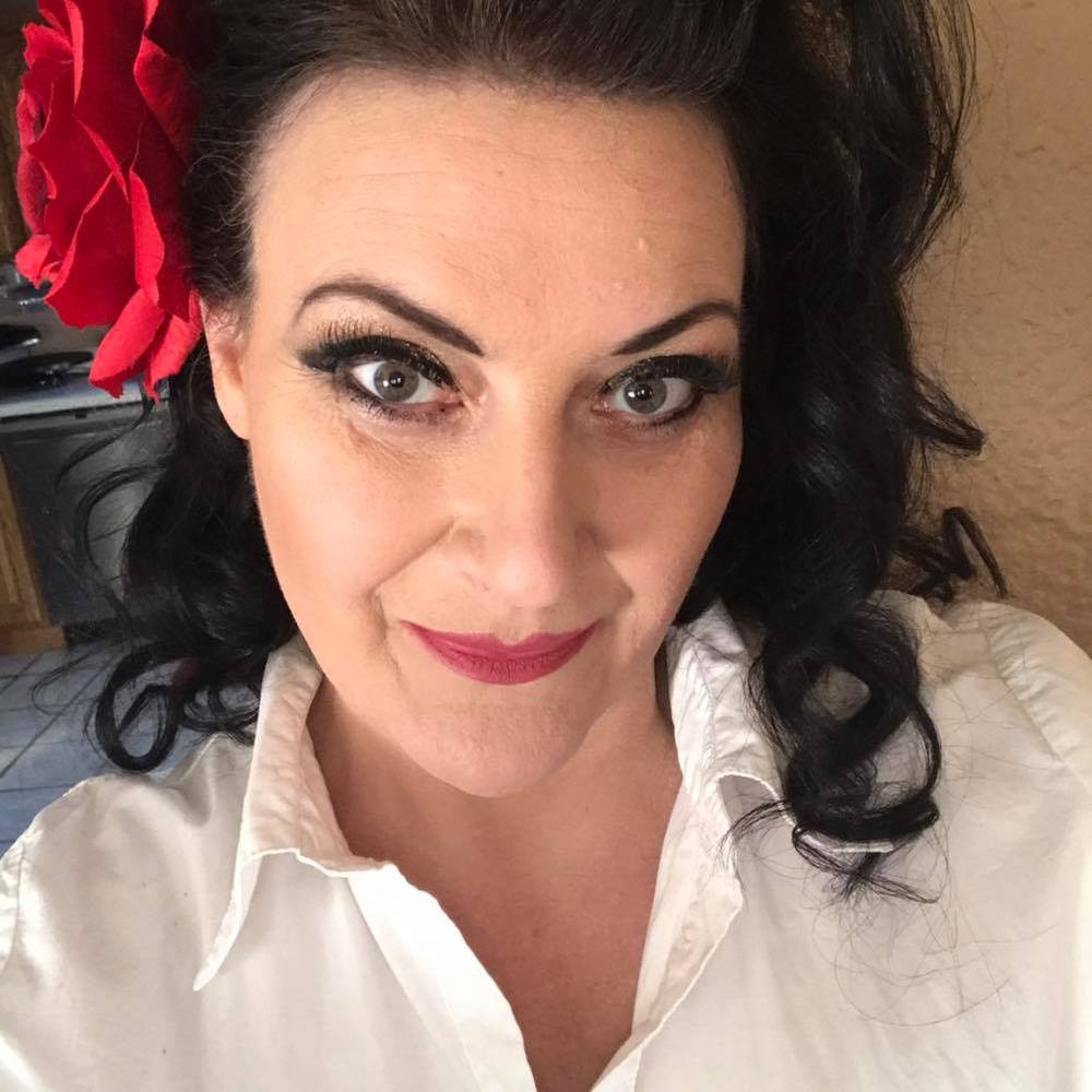 Meet your Posher, Melissa